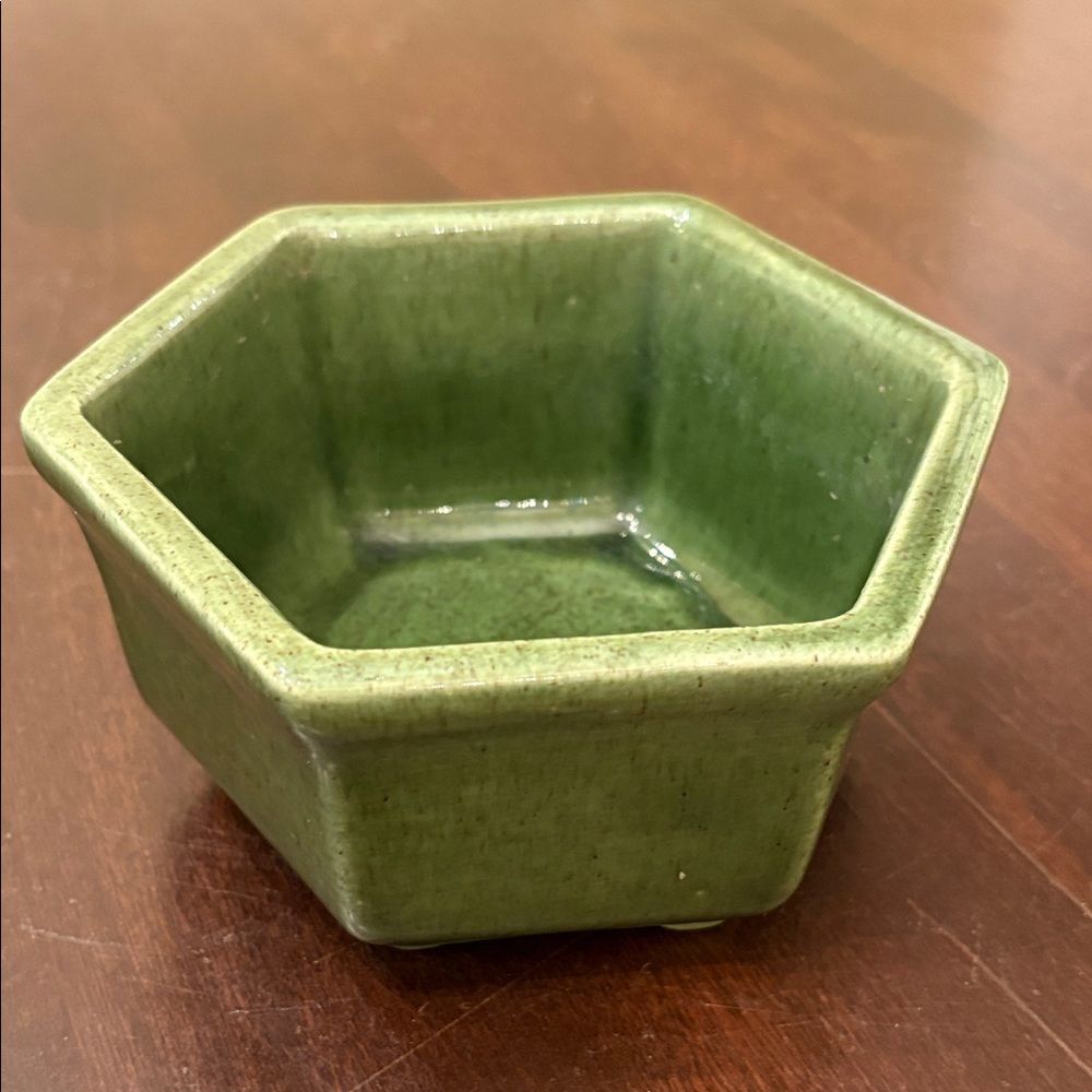 Hexagonal Haeger Green Planter USA